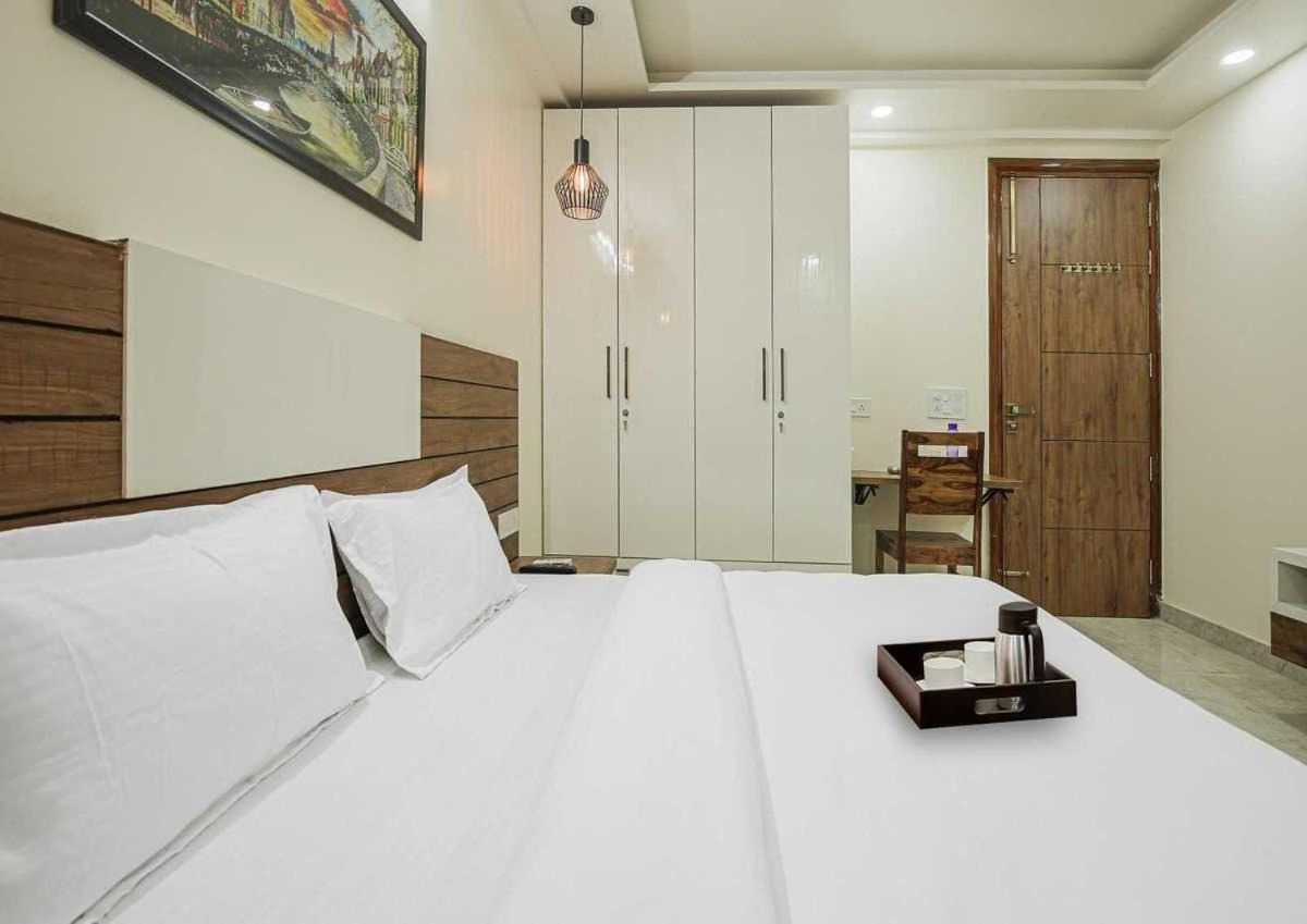 Hotel Maharaja Palace Gurgaon Zewnętrze zdjęcie
