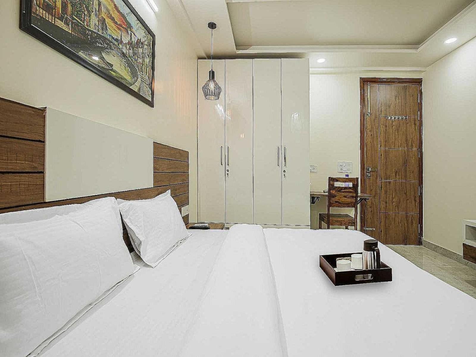 Hotel Maharaja Palace Gurgaon Zewnętrze zdjęcie