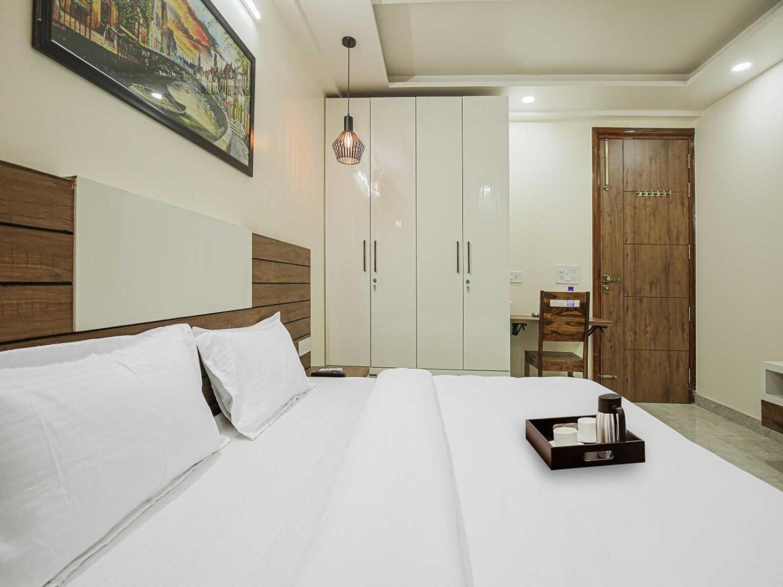 Hotel Maharaja Palace Gurgaon Zewnętrze zdjęcie