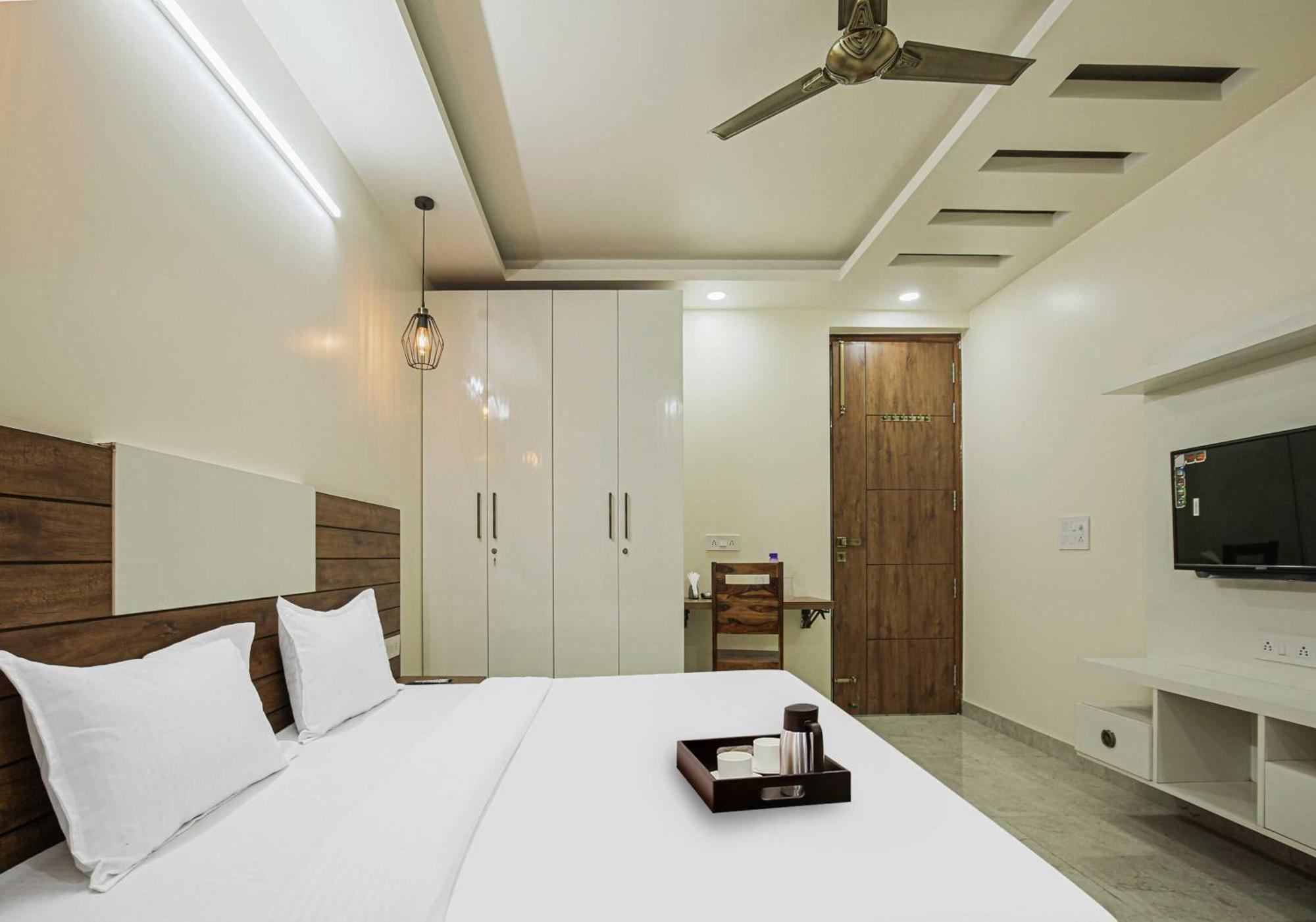 Hotel Maharaja Palace Gurgaon Zewnętrze zdjęcie