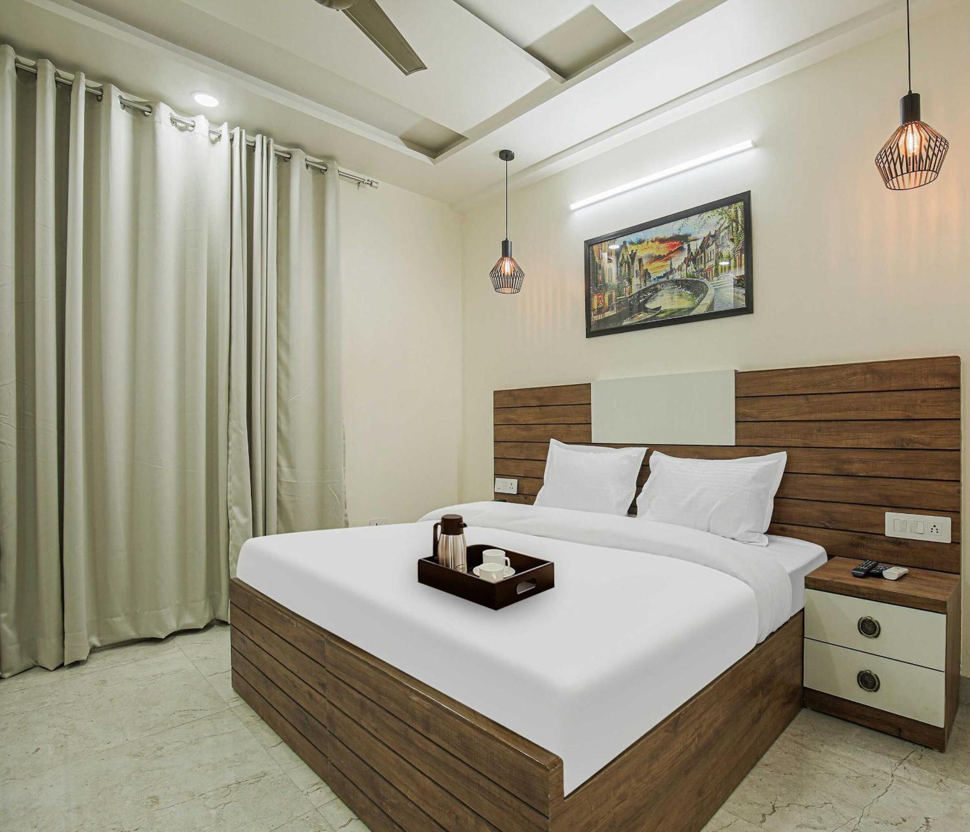 Hotel Maharaja Palace Gurgaon Zewnętrze zdjęcie